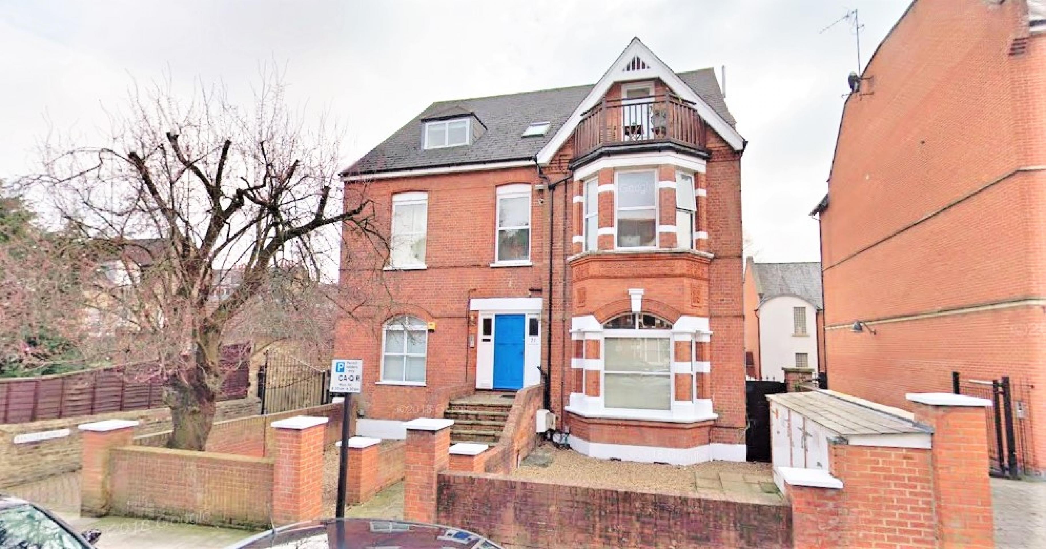 			2 Bedroom, 1 bath, 1 reception Flat			 Compayne Gardens, WEST HAMPSTEAD NW6